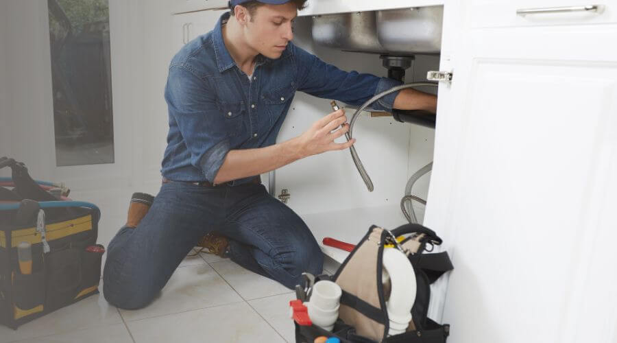 Professional sink repair in Fults, IL
